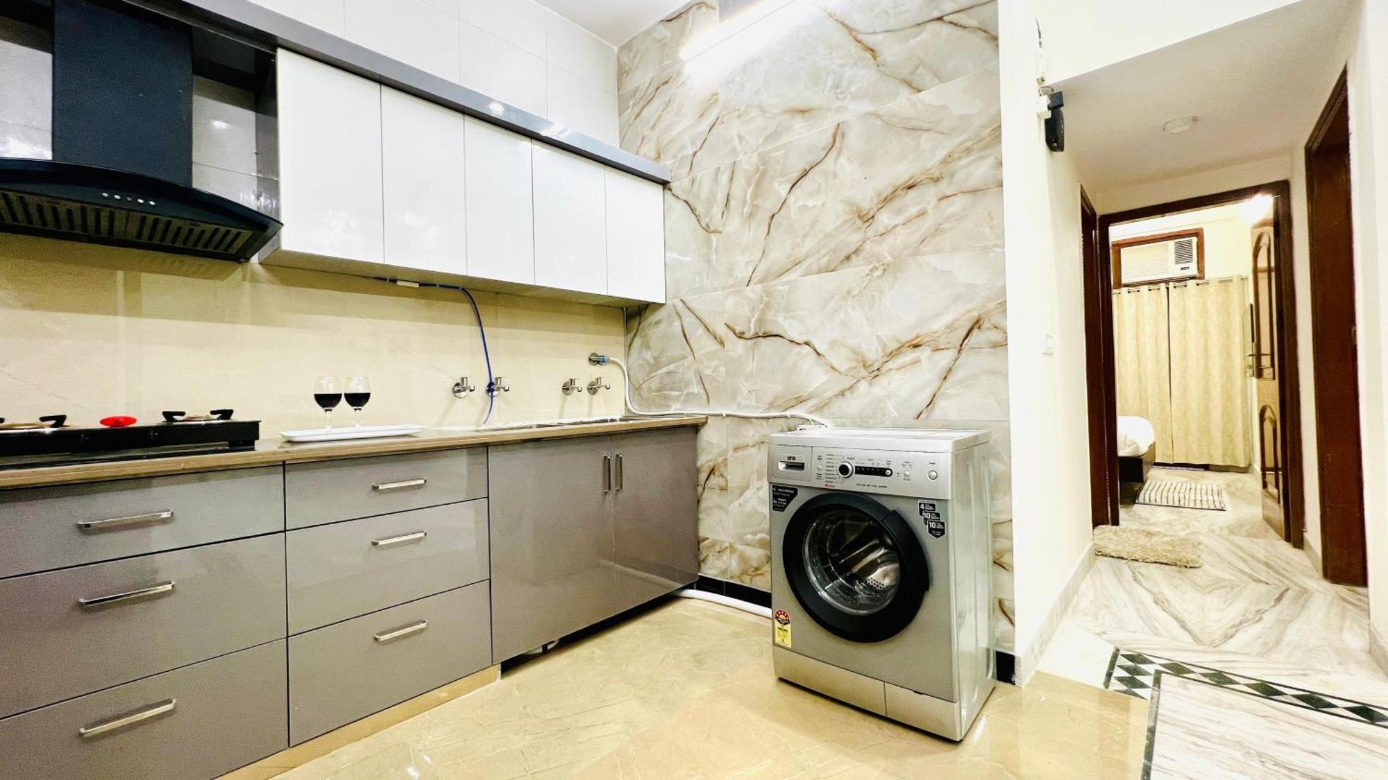 Bluo Modern 2bhk Rohini - Parking , Balcony *